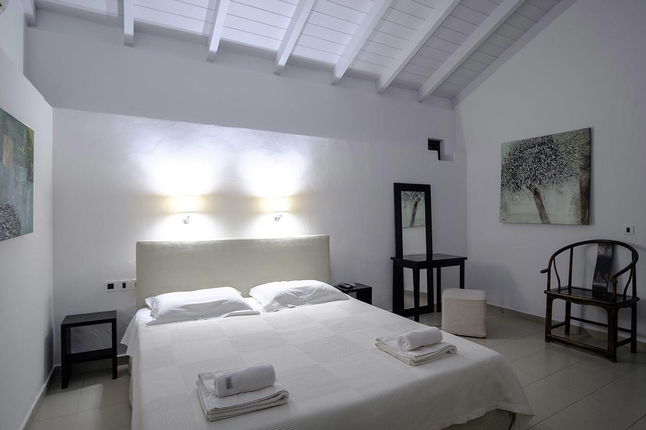 Gerakari Suites Agia Pelagia  Esterno foto